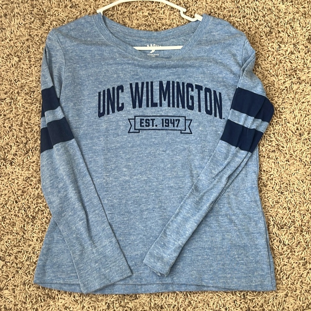 UNCW LONG SLEEVE SHIRT